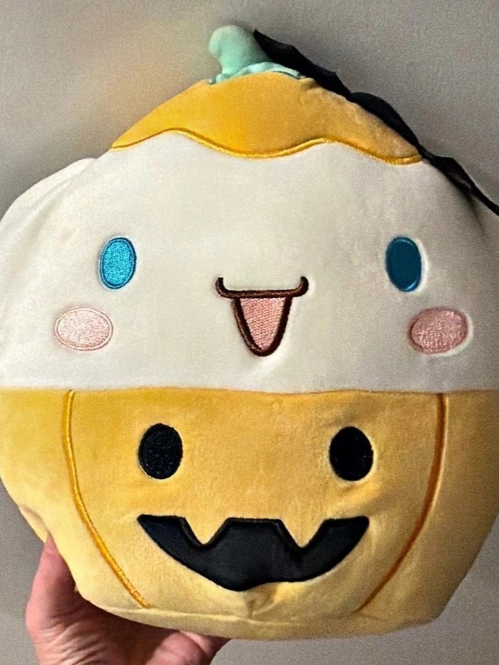 Sanrio Hello Kitty Pumpkin Squishmallows Yellow & White NWT Plush